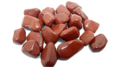 Jaspe Vermelho - Significado, benefícios e como usar a Pedra
